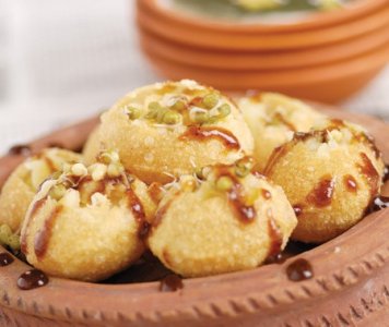 appetizers-HowToCookIndian-StewartTaboriChang-nophotog.jpg