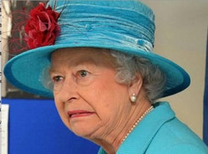 Queen-Elizabeth-Angry-at-Rogue-Bankers.jpg