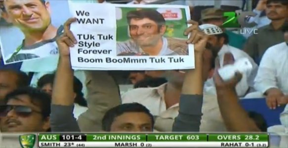 misbah fans.jpg