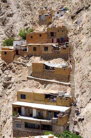 houses in Quetta.jpg