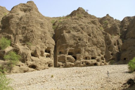 cave-city-of-balochistan-15.jpg