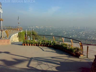Islamabad-places-to-visit-Monal.jpg