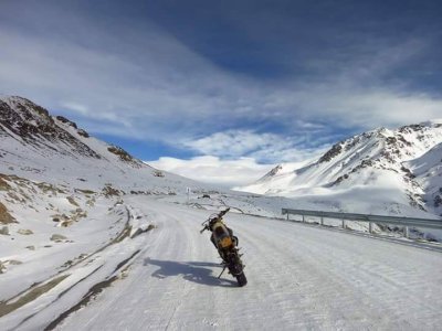 Khunjrab Pass PakChina Badar.jpg