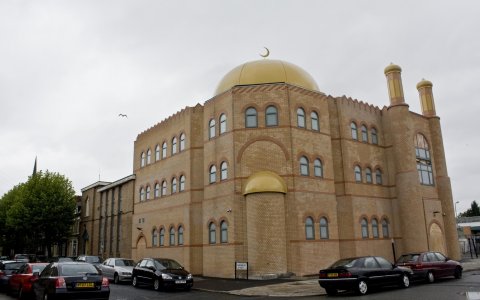 Al-Rahma_Mosque,_Liverpool.jpg