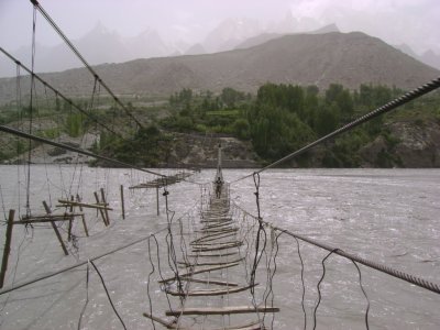 Hussaini-Hanging-Bridge.jpg