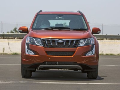 mahindra-and-mahindra-xuv500-w10-review-india-road-test-images-photos-zigwheels-12052015-m00_720.jpg