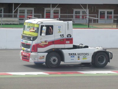 snetterton-05-big.jpg
