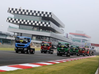 Tata-T1-Prima-Truck-Racing-Championship-Start-720x540.jpg