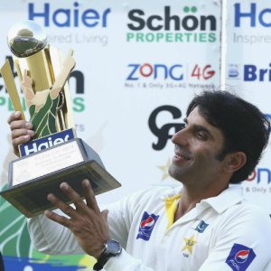 280625-misbah-ul-haq.jpg