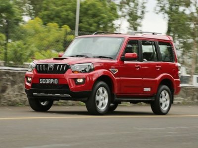 mahindra-scorpio-facelift-diesel-petrol-suv-new-first-drive-review-road-test-2014-zigwheels-1809.jpg