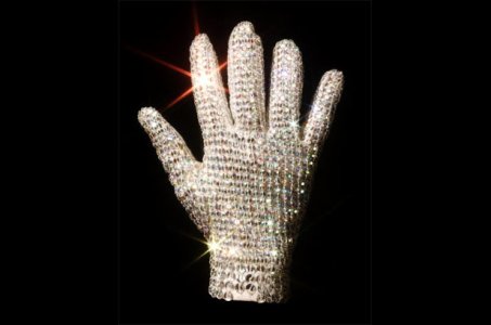 501722-michael-jackson-glove-617-409.jpg