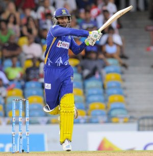 Shoaib-Malik-plays-a-version-of-the-flamingo-shot-Barbados-Tridents-v-St-Lucia-Zouks-CPL-2014-Br.jpg