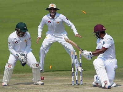 pakistan-cricket-team-afp_806x605_51477320439.jpg