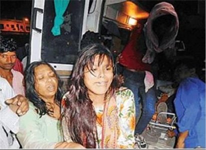 Muslim-family-attacked-in-upmainpuri.jpg