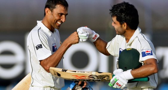 younus-khan-and-fawad-alam.jpg