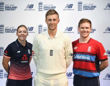 english kit.jpg