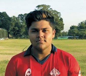 azam-khan-vows-to-give-best-in-psl-4-1540497137-9524.jpg