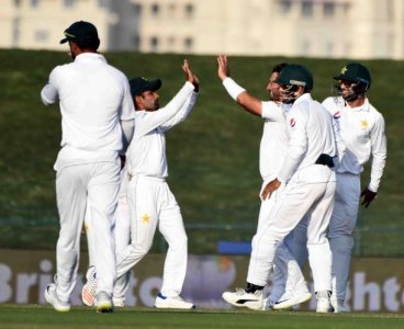 Pak vs NZ 1st Test Day 3 7.jpg