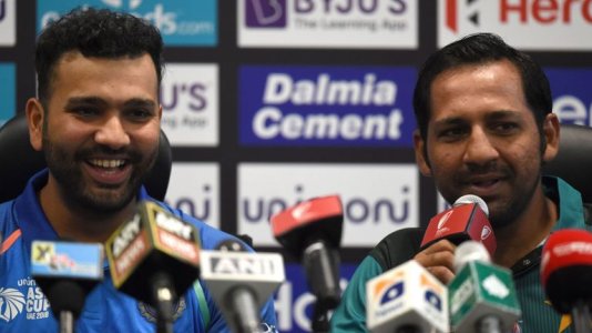 skysports-rohit-sharma-sarfraz-ahmed_4425018.jpg