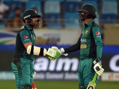 rptat0bg_pakistan-cricket-team-afp_625x300_17_September_18.jpg