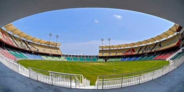 GreenField_Stadium-EPS.jpg