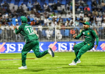 Pakistan_vs_Australia_1st_ODI_2019_05.jpg