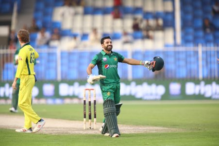 Pakistan_vs_Australia_2nd_ODI_2019_01.jpg