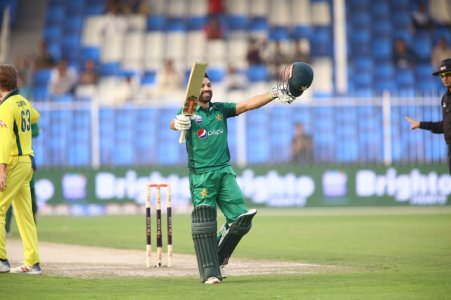 Pakistan_vs_Australia_2nd_ODI_2019_02.jpg