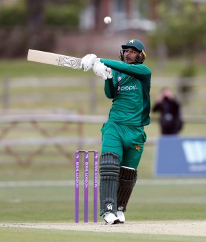Pak_vs_Eng_warmup_27_Apr_2018_04.jpg