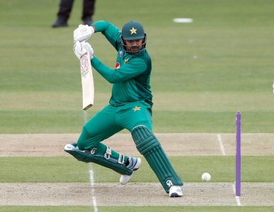 Pak_vs_Eng_warmup_27_Apr_2018_06.jpg