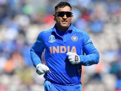 ll1j7b8g_ms-dhoni-afp_625x300_24_December_19.jpg