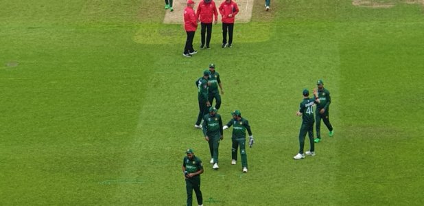 Pakistan_vs_NewZealand_26_June_2019_09.jpg