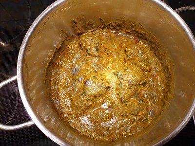 murgh palak.jpg