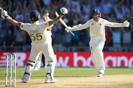 jack-leach-didnt-score-the-wi.jpg