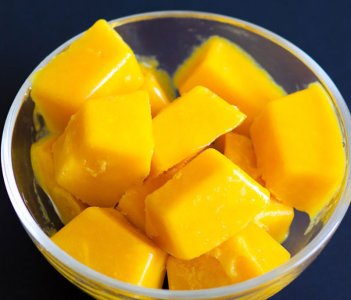 Mango-Ice-Cubes-Spice-the-Plate.jpg