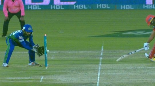 runout.jpg runout.jpg