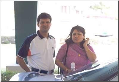 MOIN KHAN WITH WIFE.jpg