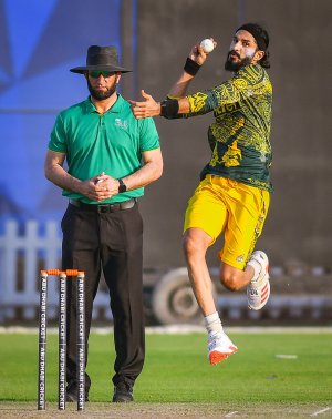 b679a2e7-7e88-400b-b110-7ff9f610c95f.jpg b679a2e7-7e88-400b-b110-7ff9f610c95f.jpg