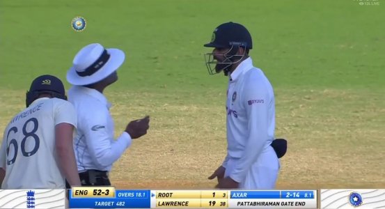 kohliumpire.jpg