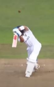 VK 3rd Test Day 1.jpg