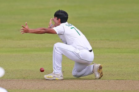 Copy of Naseem Shah.jpg Copy of Naseem Shah.jpg