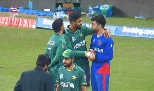 Rashid-Khans-Bromance-With-Pak-Players.jpg
