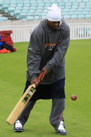 DAWK PLAYING CRICKET.jpg