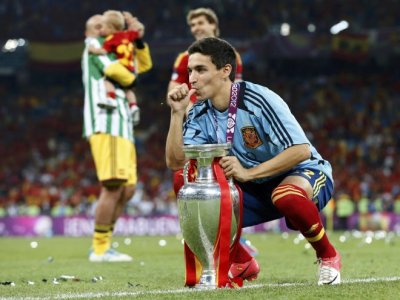 city-to-sign-navas.jpg