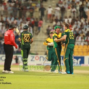 Pakistan VS South Afirca - 4th ODI - Dubai - 8th November 2013