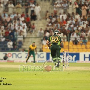 Pakistan VS South Afirca - 4th ODI - Dubai - 8th November 2013