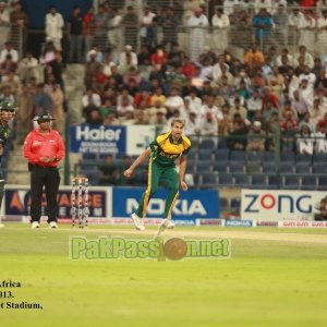 Pakistan VS South Afirca - 4th ODI - Dubai - 8th November 2013