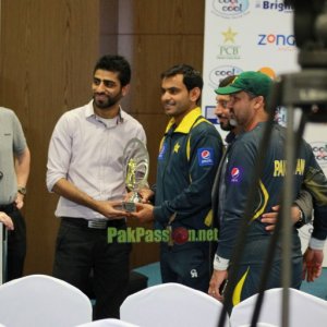 Pakistan vs Sri Lanka T20I Series - Trophy Unveiling