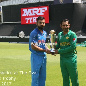 Sarfraz Ahmed and Virat Kohli before the 2017 Champions Trophy final