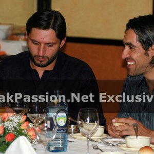 Shahid Afridi, Umar Gul